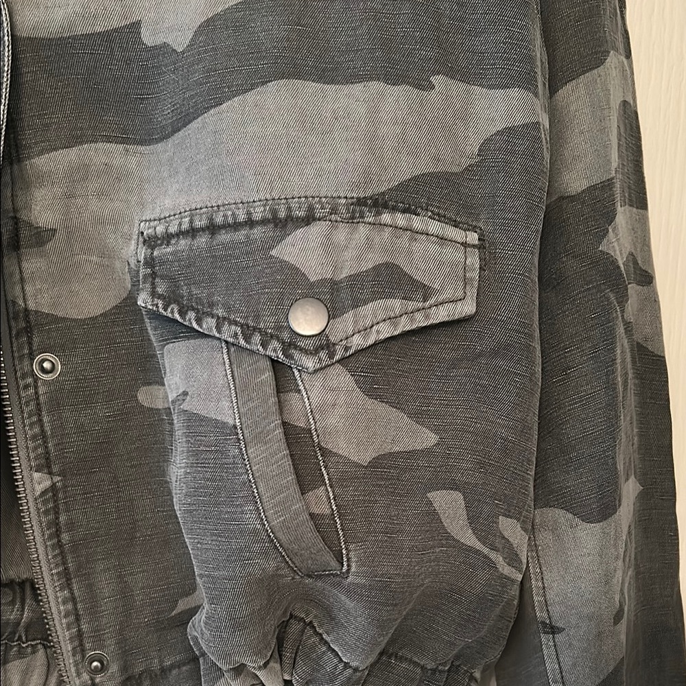 Splendid Gray Utility Jacket - Picture 3 of 3